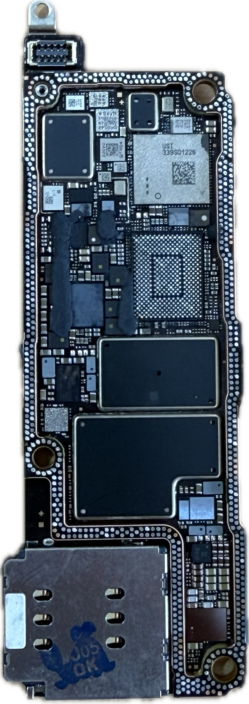 Lower Motherboard 15 Pro Max  (NO NAND,CPU,BASEBAND)